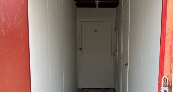 Facility photo: //images.sparefoot.com/medium/24544269fce9aa10d97.jpg
