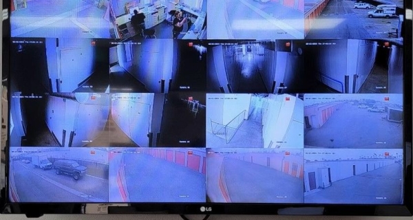 Facility photo: //images.sparefoot.com/medium/24547069fcde0f55e84.jpg