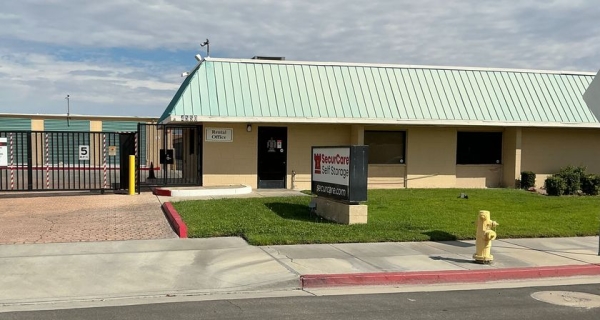 Facility photo: //images.sparefoot.com/medium/2455126a075d81d7cea.jpg