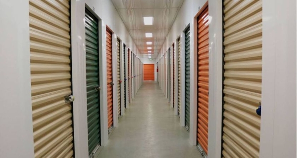 Facility photo: //images.sparefoot.com/medium/2455406a07687876ad4.jpg