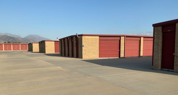 Facility photo: //images.sparefoot.com/medium/2455546a0765d2ef268.jpg