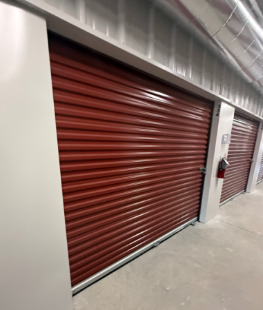 Facility photo: //images.sparefoot.com/medium/24557369fe18d8834a7.png
