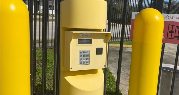 Facility photo: //images.sparefoot.com/medium/2456066a0776e4a623c.jpg