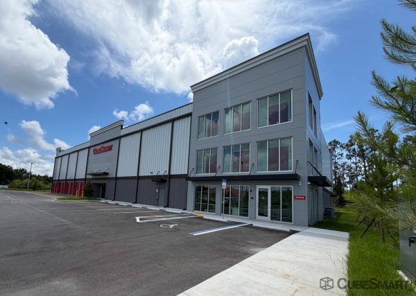 Facility photo: //images.sparefoot.com/medium/2456786a0c08ca5185e.jpg