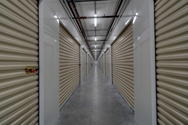 Facility photo: //images.sparefoot.com/medium/2457056a0cb580a1cef.jpg