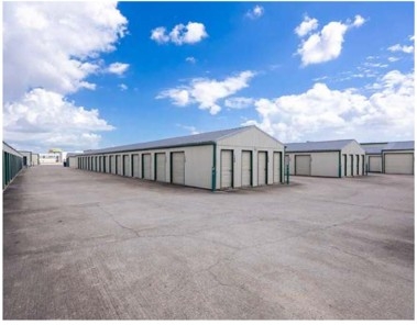 Facility photo: //images.sparefoot.com/medium/2457976a247d26ddd95.jpg