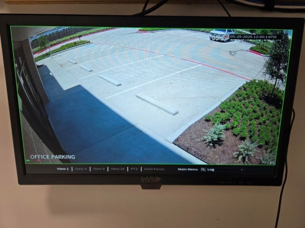 Facility photo: //images.sparefoot.com/medium/2458336a1c2501231f5.jpg