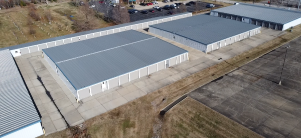 Facility photo: //images.sparefoot.com/medium/2459326a26e74fe03f1.png