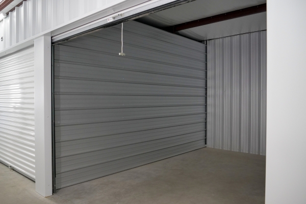 Facility photo: //images.sparefoot.com/medium/2459416a273860b43f6.jpg