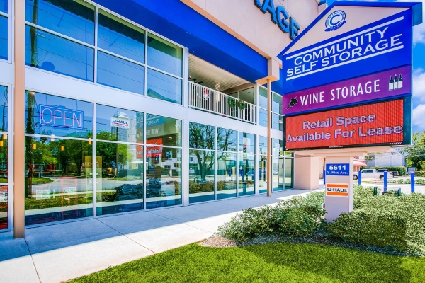 Storage Units at Community Self Storage - Bellaire / West U / Galleria - 5611 S. Rice Ave. - 5611 South Rice Avenue