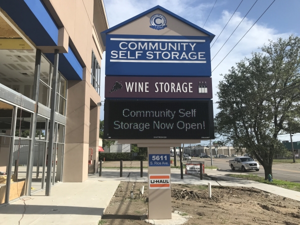 Storage Units at Community Self Storage - Bellaire / West U / Galleria - 5611 S. Rice Ave. - 5611 South Rice Avenue