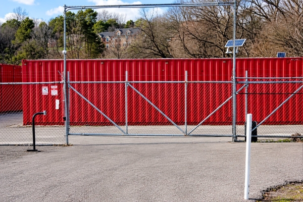 Facility photo: //images.sparefoot.com/medium/2460476a39789af3090.jpg