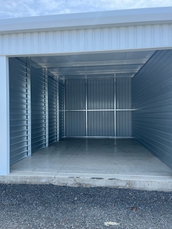Facility photo: //images.sparefoot.com/medium/2460486a343339ec99f.jpg