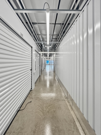 Facility photo: //images.sparefoot.com/medium/2460486a42d944657b4.jpg