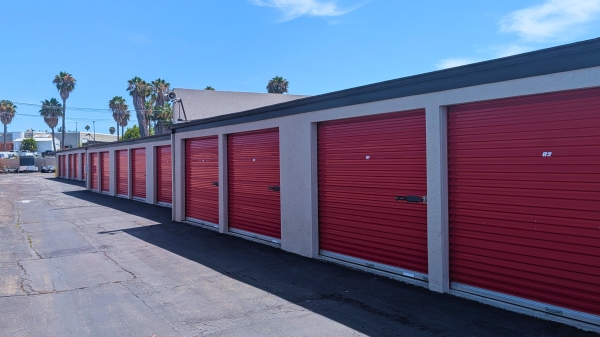 Facility photo: //images.sparefoot.com/medium/2460676a3d38d400a11.jpg