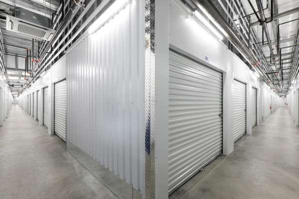Facility photo: //images.sparefoot.com/medium/2462326a56c33edcfa4.jpg