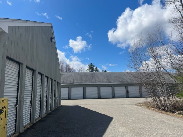 Facility photo: //images.sparefoot.com/medium/2462466a55197477341.jpg