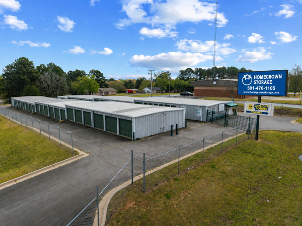 Facility photo: //images.sparefoot.com/medium/2462756a511783c04f8.png