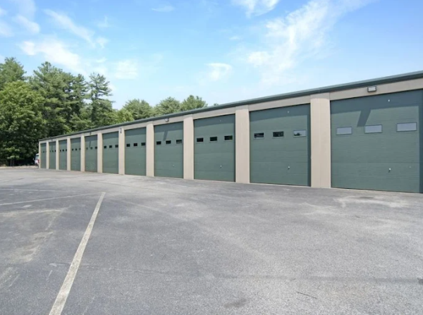 Facility photo: //images.sparefoot.com/medium/2462836a5780ba9f7ea.png