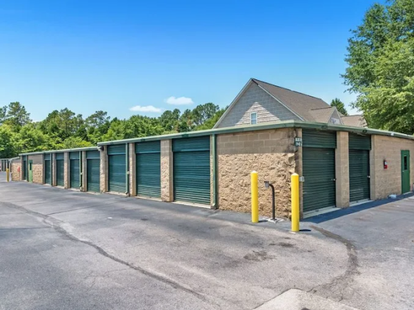 Facility photo: //images.sparefoot.com/medium/2462936a5777ef0643c.png