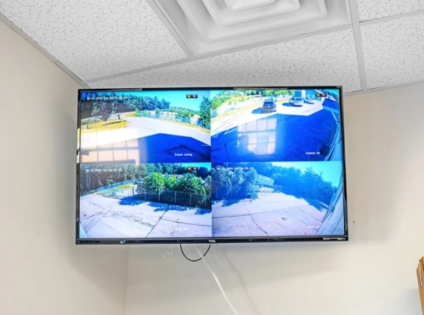 Facility photo: //images.sparefoot.com/medium/2463306a579b0329807.png