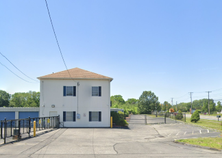 Facility photo: //images.sparefoot.com/medium/2463366a564ba4ac508.png