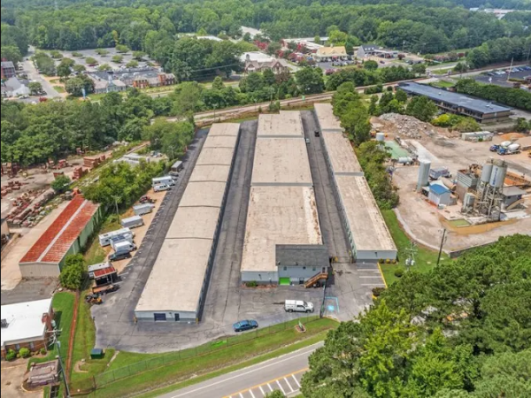 Facility photo: //images.sparefoot.com/medium/2463386a556e3d71854.png