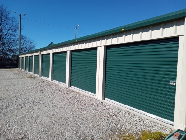 Facility photo: //images.sparefoot.com/medium/2463936a57e939a5a20.jpg