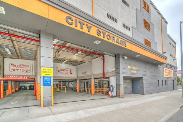 Facility photo: //images.sparefoot.com/medium/2464176a5a4fe5d23da.jpg