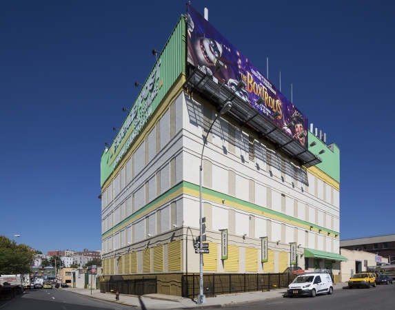 Storage Units at Storage Post - East Tremont (Bronx) - 4077 Park Ave