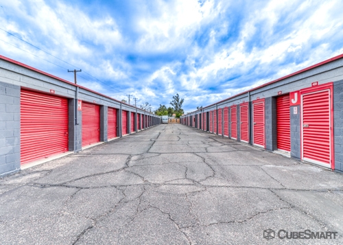 Storage Units at CubeSmart Self Storage - Chandler - 480 S Arizona Ave - 480 S Arizona Ave