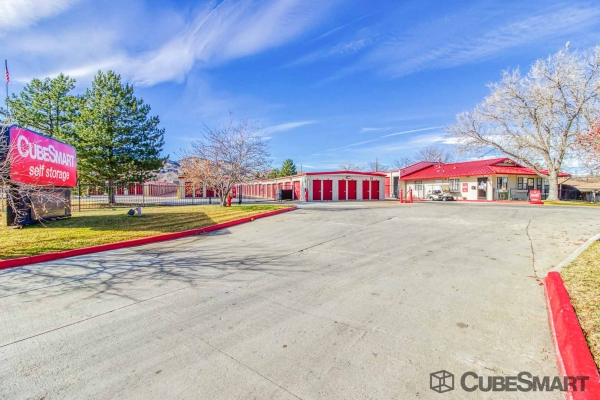 Facility photo: //images.sparefoot.com/medium/6323269786e64c9362.jpg