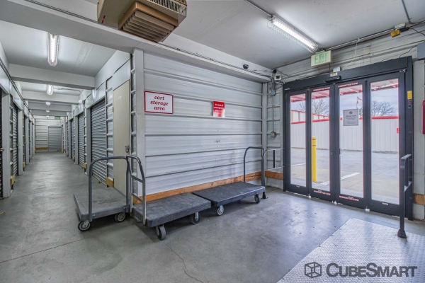 Storage Units at CubeSmart Self Storage - Littleton - 5353 East County Line - 5353 E County Line Rd