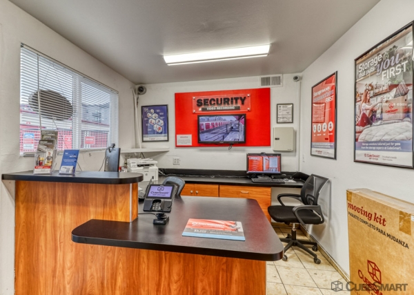 Storage Units at CubeSmart Self Storage - Murray - 4640 South 900 East - 4640 South 900 East