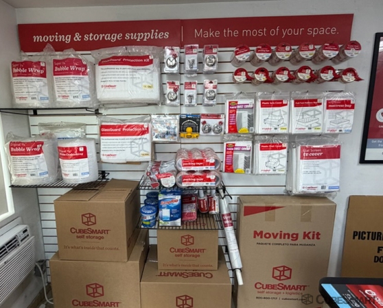 Storage Units at CubeSmart Self Storage - Salt Lake City - 350 S Redwood Road - 350 S Redwood Road