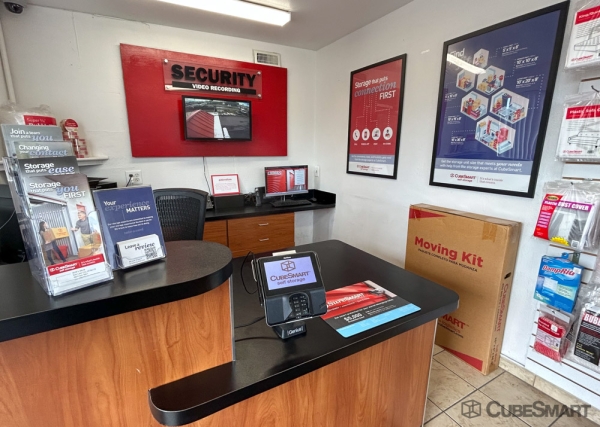Storage Units at CubeSmart Self Storage - Salt Lake City - 3528 South 300 West - 3528 South 300 West