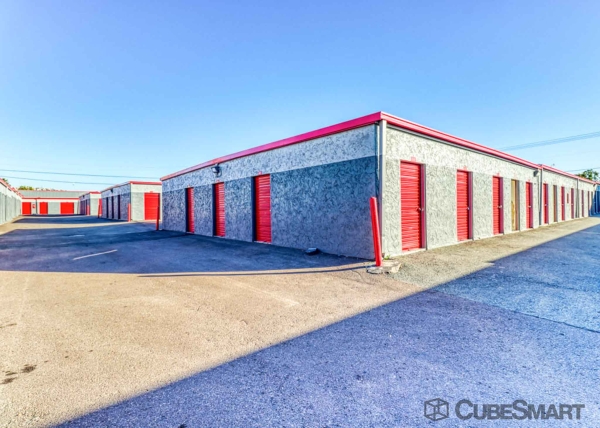 Storage Units at CubeSmart Self Storage - Spring Valley - 9180 Jamacha Rd - 9180 Jamacha Road