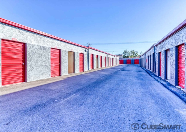 Storage Units at CubeSmart Self Storage - Spring Valley - 9180 Jamacha Rd - 9180 Jamacha Road