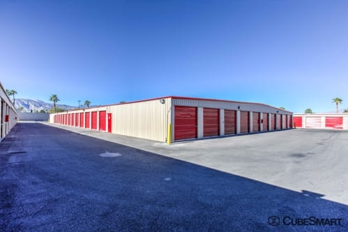 Storage Units at CubeSmart Self Storage - Las Vegas - 7370 W Cheyenne Ave - 7370 W Cheyenne Ave