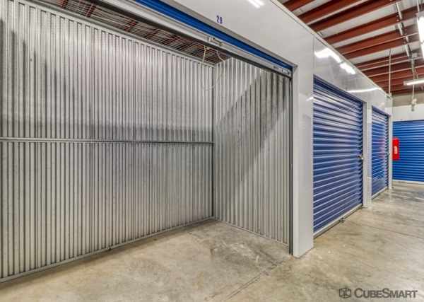 Storage Units at CubeSmart Self Storage - Bloomfield - 522 Cottage Grove Rd - 522 Cottage Grove Rd