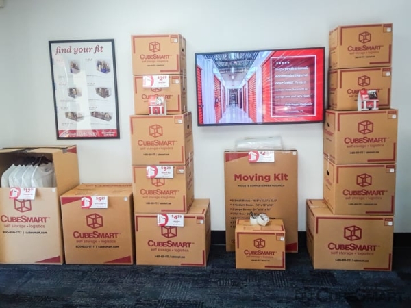 Storage Units at CubeSmart Self Storage - Naples - 2349 Trade Center Way - 2349 Trade Center Way