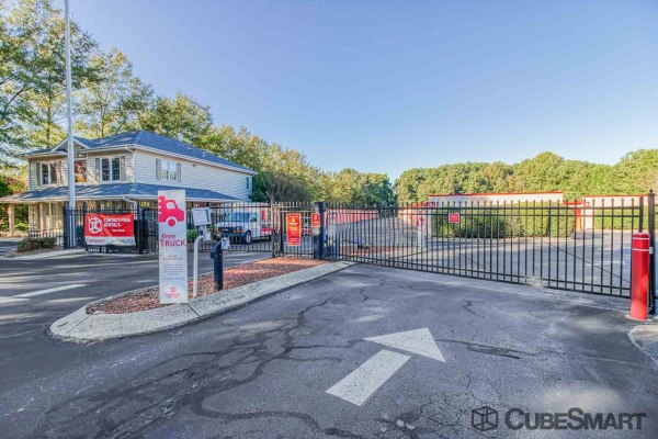 Storage Units at CubeSmart Self Storage - Raleigh - 950 Trinity Rd - 950 Trinity Rd