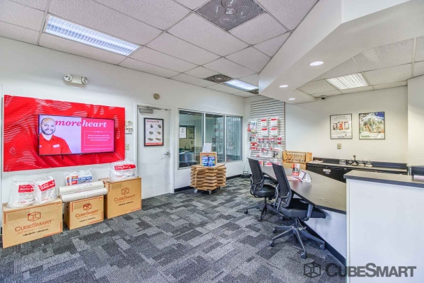 Storage Units at CubeSmart Self Storage - Charlotte - 5008 W Wt Harris Blvd - 5008 W Wt Harris Blvd