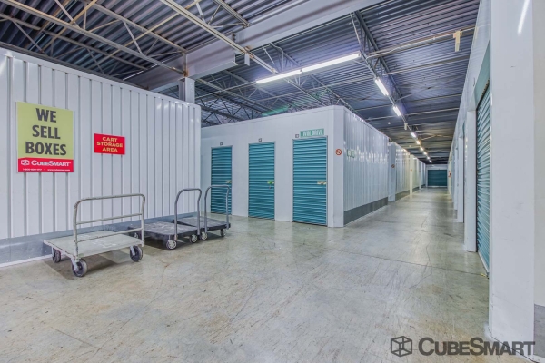 Storage Units at CubeSmart Self Storage - Charlotte - 5008 W Wt Harris Blvd - 5008 W Wt Harris Blvd