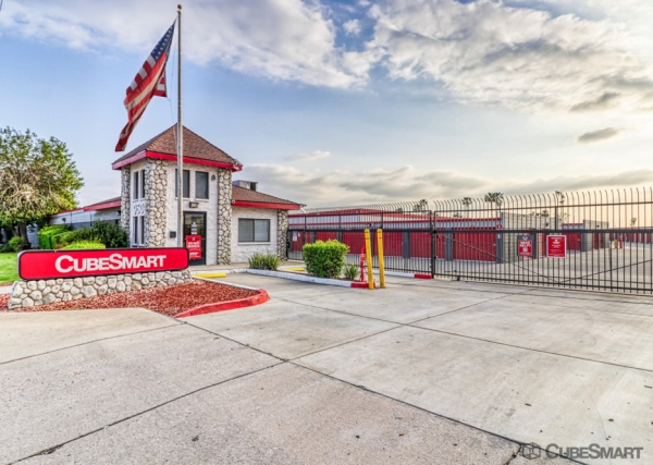 Storage Units at CubeSmart Self Storage - San Bernardino - 950 North Tippecanoe Ave - 950 N Tippecanoe Ave