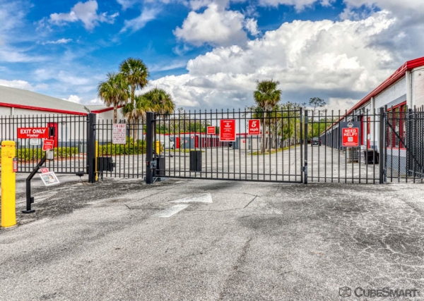 Storage Units at CubeSmart Self Storage - Naples - 5650 Naples Blvd - 5650 Naples Blvd