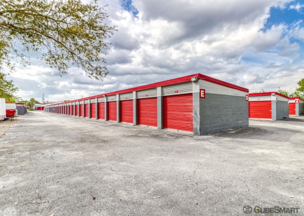 Storage Units at CubeSmart Self Storage - Naples - 5650 Naples Blvd - 5650 Naples Blvd