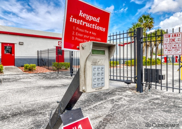 Storage Units at CubeSmart Self Storage - Naples - 5650 Naples Blvd - 5650 Naples Blvd