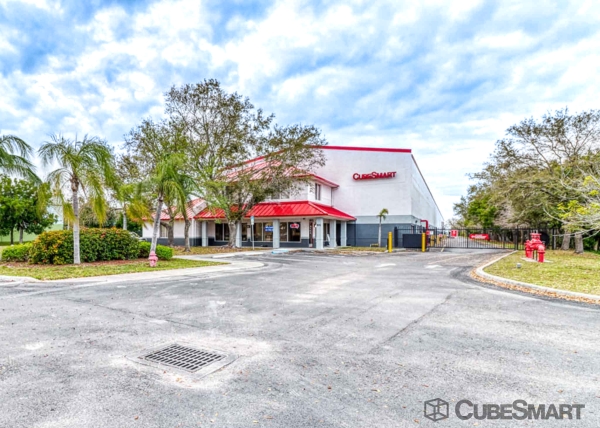 Storage Units at CubeSmart Self Storage - Cape Coral - 301 Ne Pine Island Rd - 301 NE Pine Island Rd
