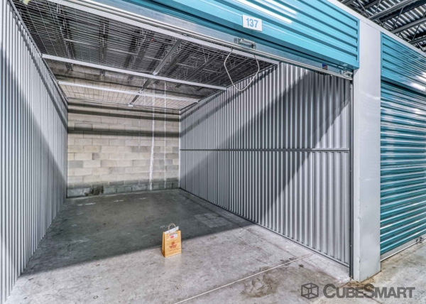 Storage Units at CubeSmart Self Storage - Cape Coral - 301 Ne Pine Island Rd - 301 NE Pine Island Rd